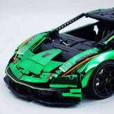 1: 8 The Ultimate Lamborghini Essenza SCV12, Mirror Green Plated Limited Edition (4100+PCS)